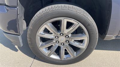 2018 Chevrolet Silverado 1500 LTZ Z71   - Photo 9 - Lafayette, IN 47905