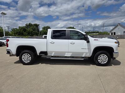 2024 Chevrolet Silverado 2500 LT - Photo 2 - Lafayette, IN 47905