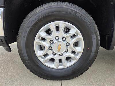 2024 Chevrolet Silverado 2500 LT - Photo 9 - Lafayette, IN 47905