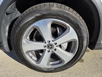 2018 Mercedes-Benz GLC GLC 300 4MATIC   - Photo 9 - Lafayette, IN 47905