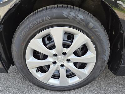 2020 Toyota Corolla LE   - Photo 9 - Lafayette, IN 47905