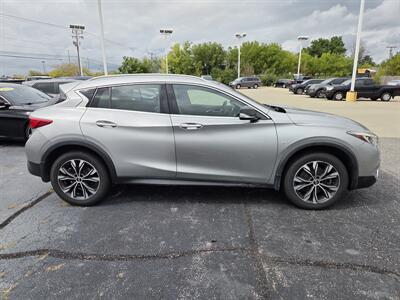 2018 INFINITI QX30 Premium   - Photo 2 - Lafayette, IN 47905