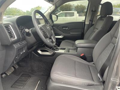 2023 Nissan Frontier SV - Photo 12 - Lafayette, IN 47905