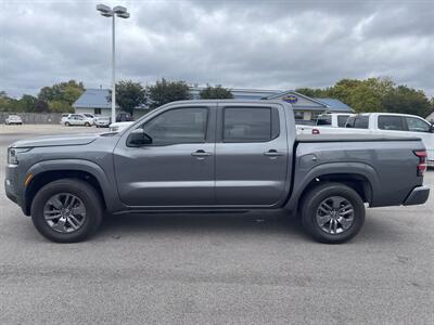 2023 Nissan Frontier SV - Photo 6 - Lafayette, IN 47905