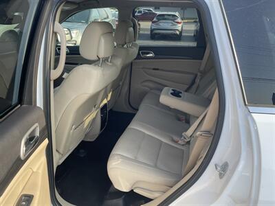 2021 Jeep Grand Cherokee Laredo E   - Photo 10 - Lafayette, IN 47905
