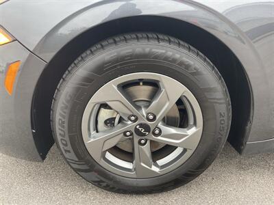 2022 Kia K5 LXS - Photo 9 - Lafayette, IN 47905