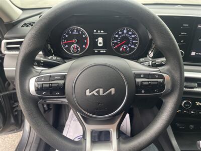 2022 Kia K5 LXS - Photo 14 - Lafayette, IN 47905
