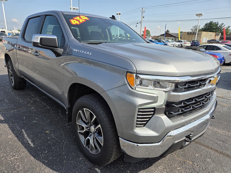 2023 Chevrolet Silverado 1500 LT - Photo 1 - Lafayette, IN 47905