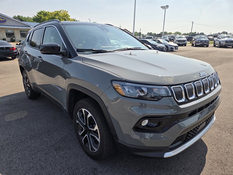 2022 Jeep Compass Limited   - Photo 1 - Lafayette, IN 47905