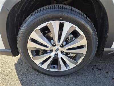 2021 Subaru Ascent Premium 7-Passenger   - Photo 9 - Lafayette, IN 47905