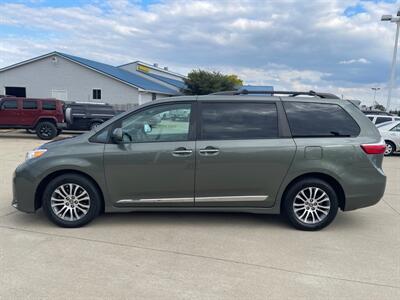 2018 Toyota Sienna XLE 8-Passenger   - Photo 6 - Lafayette, IN 47905