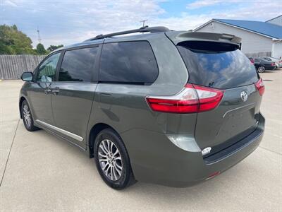 2018 Toyota Sienna XLE 8-Passenger   - Photo 5 - Lafayette, IN 47905