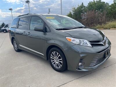 2018 Toyota Sienna XLE 8-Passenger   - Photo 1 - Lafayette, IN 47905