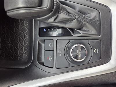 2021 Toyota RAV4 Hybrid LE   - Photo 20 - Lafayette, IN 47905