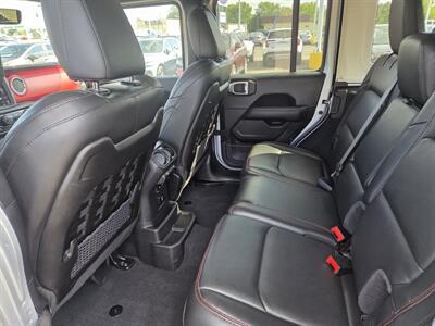 2022 Jeep Wrangler Rubicon   - Photo 11 - Lafayette, IN 47905