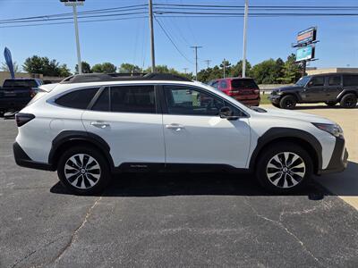 2023 Subaru Outback Limited   - Photo 2 - Lafayette, IN 47905