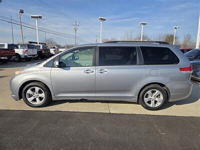 2011 Toyota Sienna LE 8-Passenger   - Photo 6 - Lafayette, IN 47905
