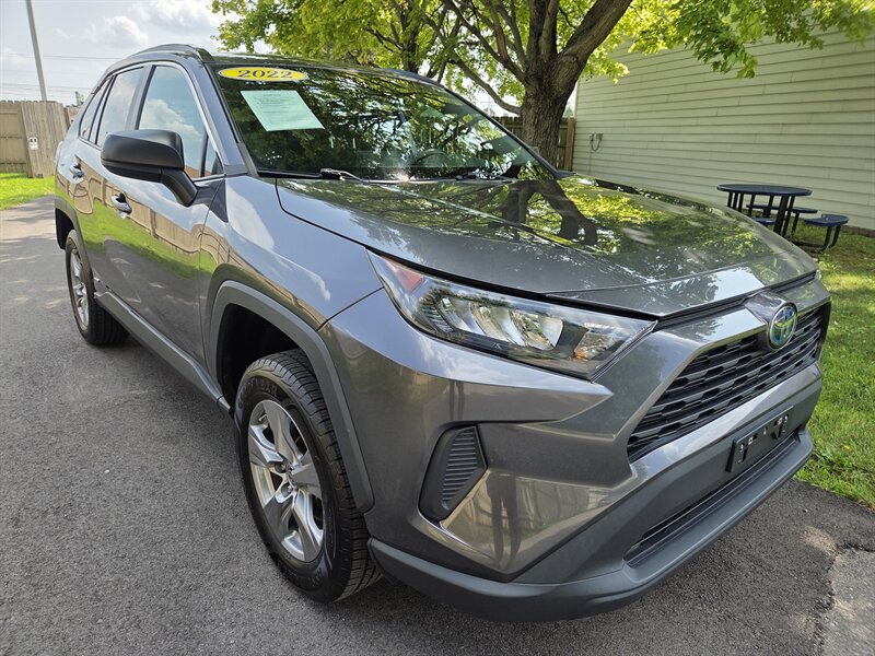 2022 Toyota RAV4 Hybrid LE   - Photo 1 - Lafayette, IN 47905