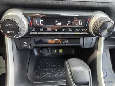 2022 Toyota RAV4 Hybrid LE - Photo 20 - Lafayette, IN 47905