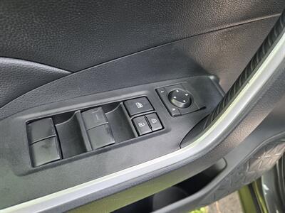 2022 Toyota RAV4 Hybrid LE - Photo 13 - Lafayette, IN 47905