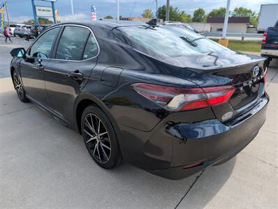 2021 Toyota Camry SE   - Photo 5 - Lafayette, IN 47905