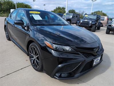 2021 Toyota Camry SE   - Photo 1 - Lafayette, IN 47905