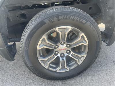 2023 GMC Sierra 1500 SLE - Photo 9 - Lafayette, IN 47905