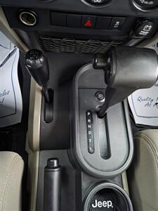 2010 Jeep Wrangler Unlimited Sahara   - Photo 15 - Lafayette, IN 47905