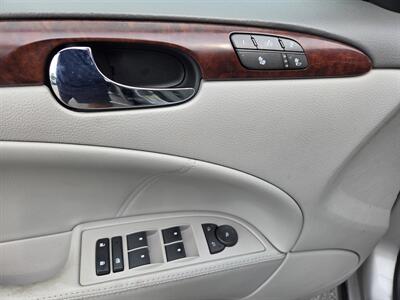2007 Buick Lucerne CXL V6   - Photo 14 - Lafayette, IN 47905