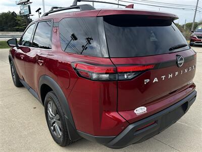 2024 Nissan Pathfinder SV - Photo 5 - Lafayette, IN 47905