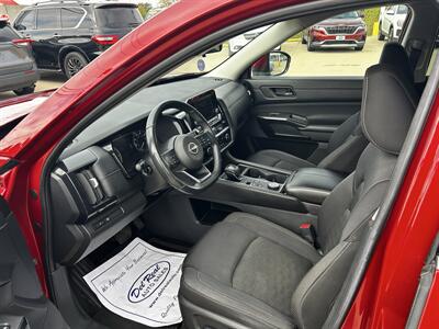 2024 Nissan Pathfinder SV - Photo 9 - Lafayette, IN 47905