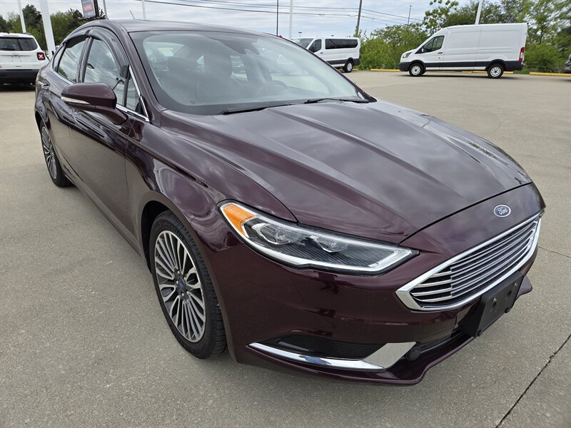 2018 Ford Fusion SE   - Photo 1 - Lafayette, IN 47905