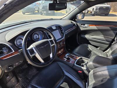 2012 Chrysler 300 Series Limited   - Photo 9 - Lafayette, IN 47905