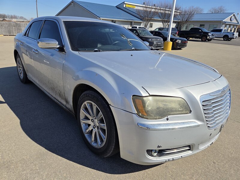 2012 Chrysler 300 Limited