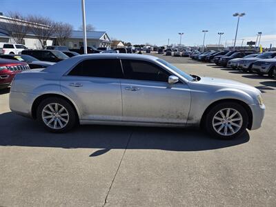 2012 Chrysler 300 Series Limited   - Photo 2 - Lafayette, IN 47905