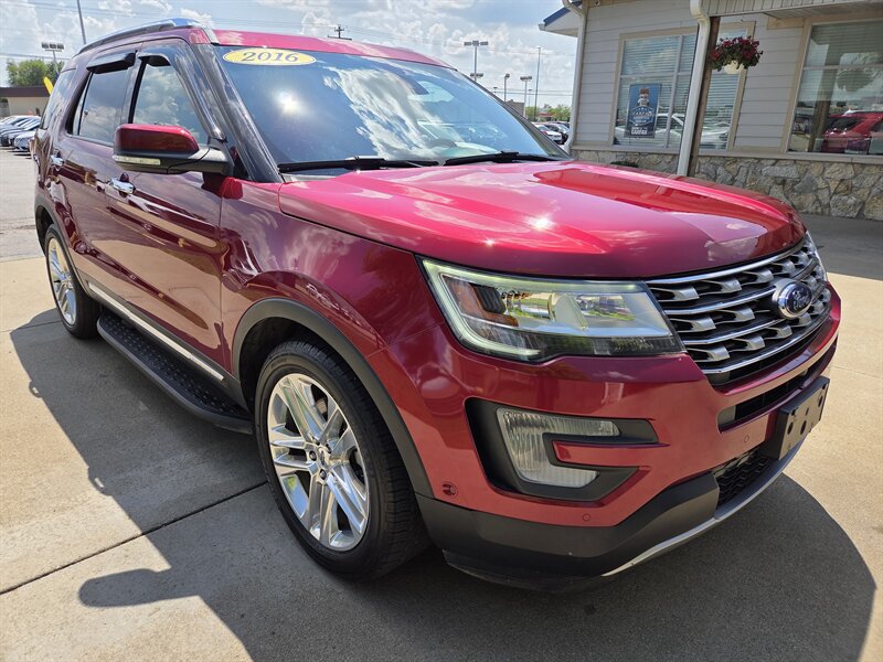 2016 Ford Explorer Limited - Photo 1 - Lafayette, IN 47905