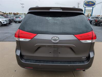 2013 Toyota Sienna XLE 7-Passenger Auto   - Photo 4 - Lafayette, IN 47905