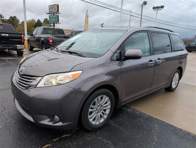 2013 Toyota Sienna XLE 7-Passenger Auto   - Photo 7 - Lafayette, IN 47905