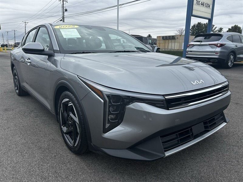 2025 Kia K4 EX  
