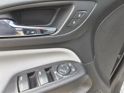 2022 Chevrolet Equinox LT   - Photo 13 - Lafayette, IN 47905