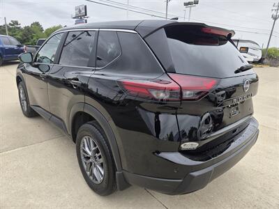 2025 Nissan Rogue S   - Photo 5 - Lafayette, IN 47905