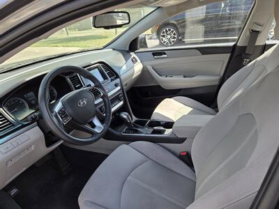 2018 Hyundai SONATA SEL   - Photo 10 - Lafayette, IN 47905