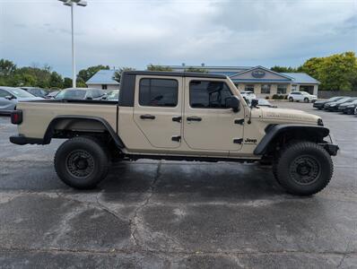 2020 Jeep Gladiator Sport   - Photo 2 - Lafayette, IN 47905