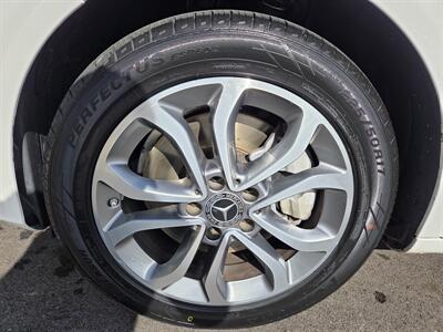 2018 Mercedes-Benz C 300 4MATIC   - Photo 9 - Lafayette, IN 47905
