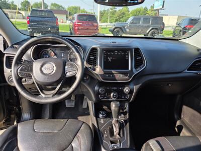 2019 Jeep Cherokee Trailhawk   - Photo 12 - Lafayette, IN 47905