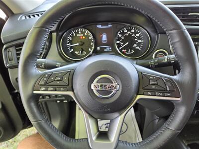2017 Nissan Rogue SV   - Photo 14 - Lafayette, IN 47905