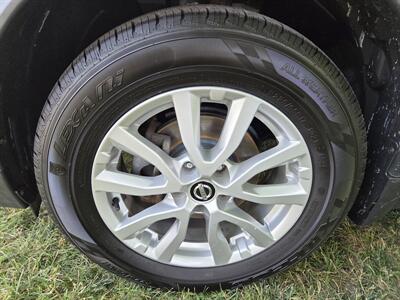 2017 Nissan Rogue SV   - Photo 9 - Lafayette, IN 47905