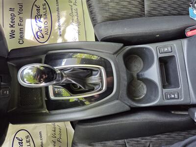 2017 Nissan Rogue SV   - Photo 20 - Lafayette, IN 47905