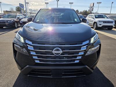 2024 Nissan Rogue SV - Photo 8 - Lafayette, IN 47905