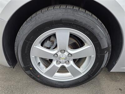 2014 Chevrolet Cruze cboSeries - Photo 9 - Lafayette, IN 47905